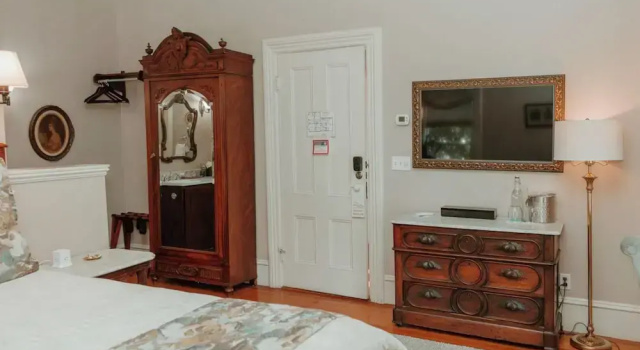 Номер Presidential McCall House Boutique Hotel