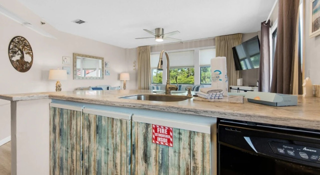 Вилла St Thomas Square Villa 1211C Beach Bumz