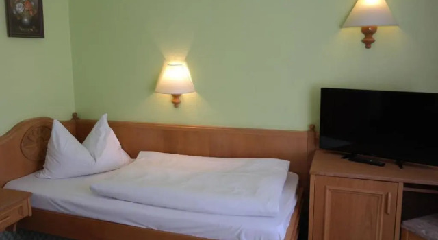 Standard Einzel Zimmer Seeschloß