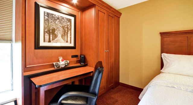 Hampton Inn Louisville Airport Fair/Expo Center, Boek Hotel Hotels in Kentucky met parkeren, Parkeren