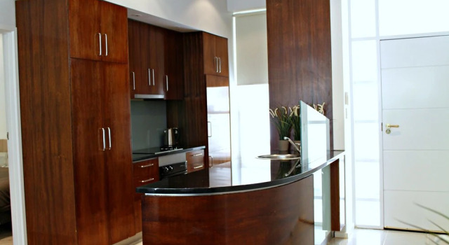 Adelaide DressCircle Apartments - Specialty Accommodation
