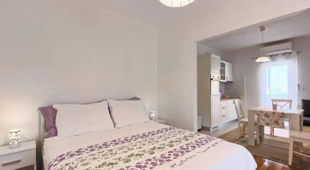 Apartments Tijara, Rezerwuj Apartament Hotele w Strožanac z parkingiem, Parking