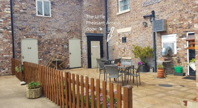 The Little Pheasant Apartment Ironbridge Gorge, Rezervasyon Daire Ironbridge otoparklı oteller, Otopark