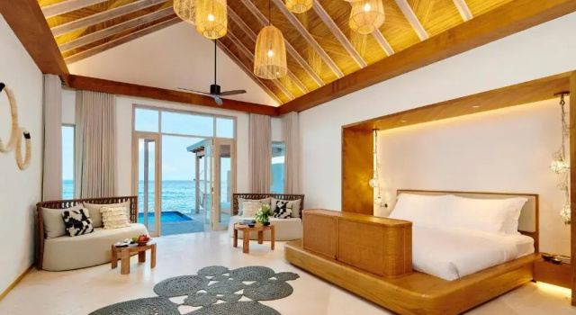 Вилла с собственным бассейном Water с 3 комнатами Sunset Sirru Fen Fushi Private Lagoon Resort Maldives