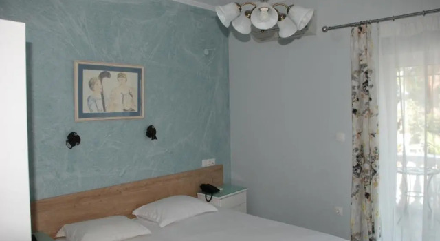 Номер Superior Diaporos Hotel