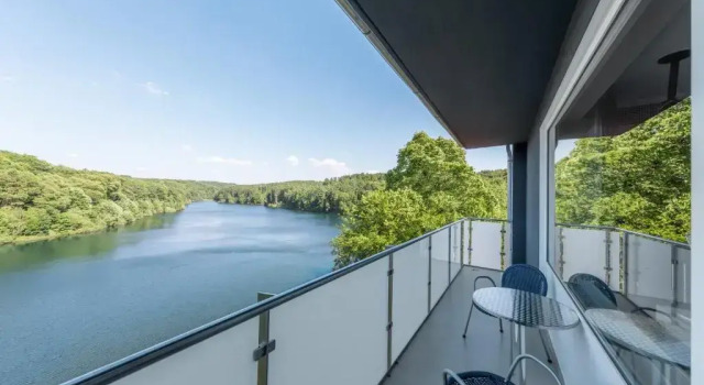 Двухместный номер Standard с видом на озеро Serways Hotel Remscheid