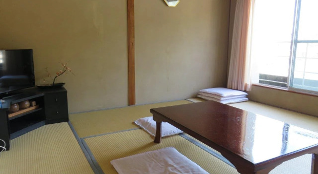 Terai Ryokan Harbor View, Buchen Sie Hotel Yura Wakayama