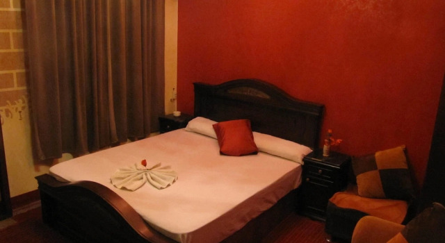 Двухместный номер Standard с балконом и с видом на город City Plaza Hostel