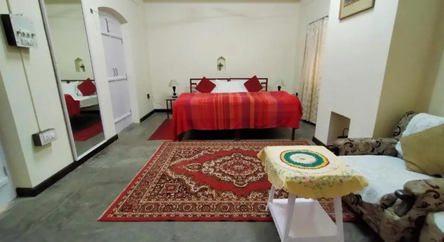 Люкс Deluxe Naurang Yatri Niwas