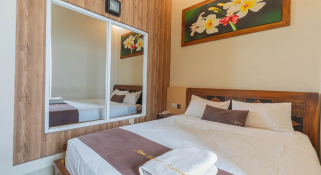 Jepun Guest House, Book Guesthouse Hotels in Lombok with Parking, Parking