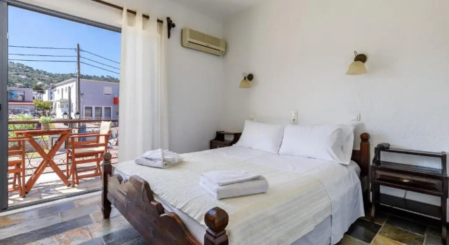 Номер Economy Amalia Hotel