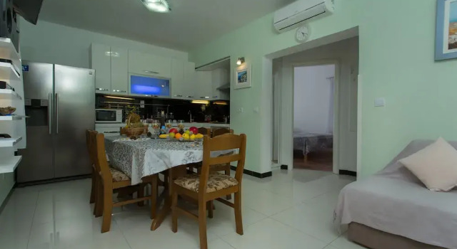 Villa Mami