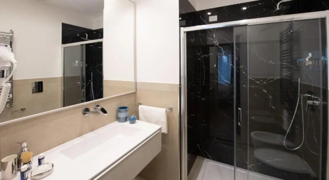 Двухместный номер Standard с балконом Napoli City Center - Appartamenti e Camere