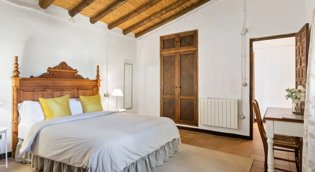 Modern Cottage in La Joya with Private Pool, Book Vacation Home La Joya Malaga Province
