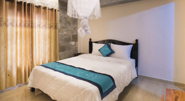 Countryside Moon Homestay, Book Bed and Breakfast Cam Chau 