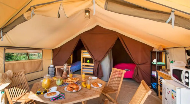 Тент Camping de l'Océan