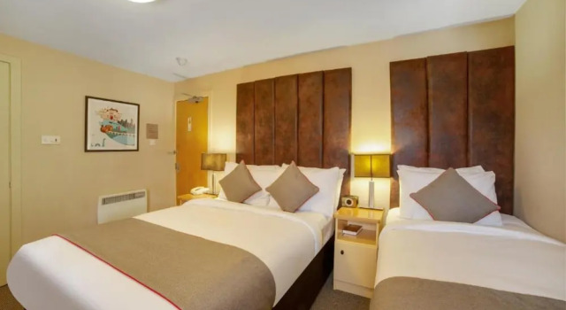 Трёхместный номер Deluxe Highland Aberdeen City Centre