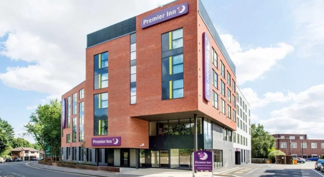 Номер Standard Premier Inn Chelmsford City Centre Hotel