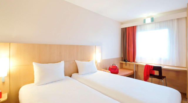 ibis Warszawa Ostrobramska