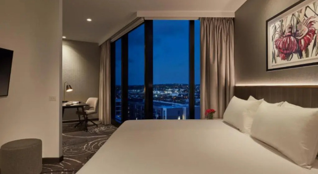 Люкс Deluxe PARKROYAL Monash Melbourne