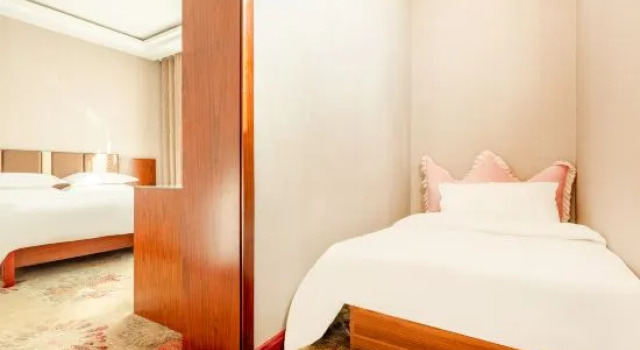 Люкс Comfort Shuang Long Hotel