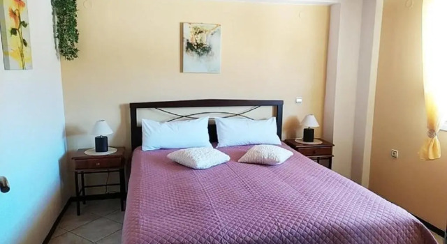 Апартаменты с 3 комнатами Aspri Villa