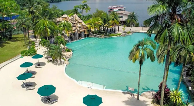 Двухместный номер Deluxe Mines Beach Resort
