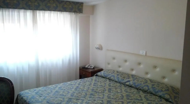 Двухместный номер Economy Mondial Park Hotel