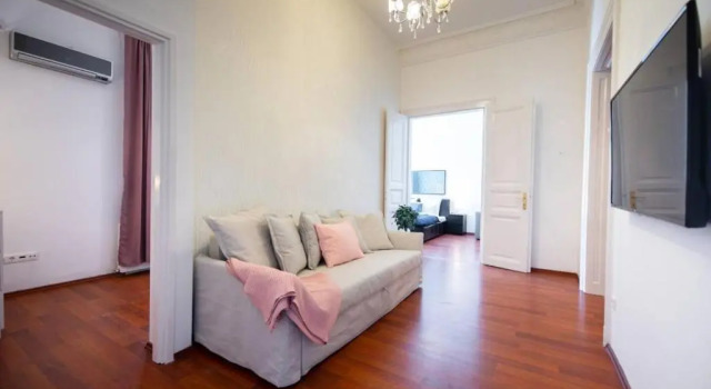 Апартаменты Very central convenient large AC place