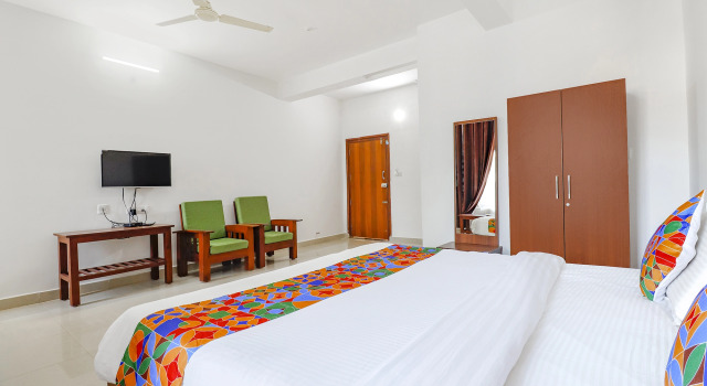 Номер Standard Fabhotel Raj Residency