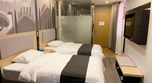 Номер Superior Thank Inn Hotel He'nan Zhengzhou Xinzheng City North China Road Xuanyuan Lake
