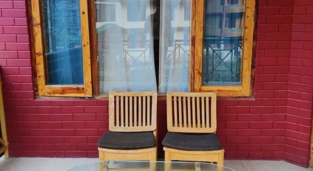 Hipostel Manali, Забронировать Отель Отели Манали с завтраком, Завтраки