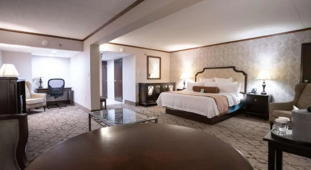 Люкс Best Western Plus Fairfield Executive Inn