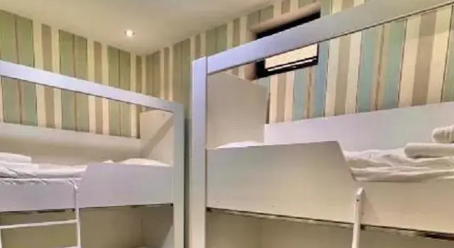 Кровать в общем номере (женский номер) Istanbul Hostel (Истанбул Хостел)
