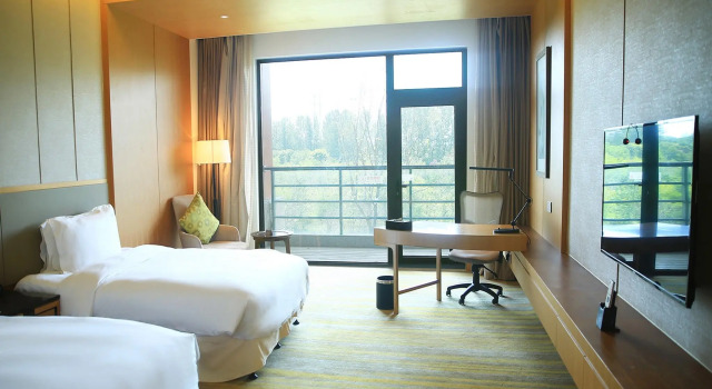 Двухместный номер Standard с видом на сад Holiday Inn Kunshan Huaqiao by IHG