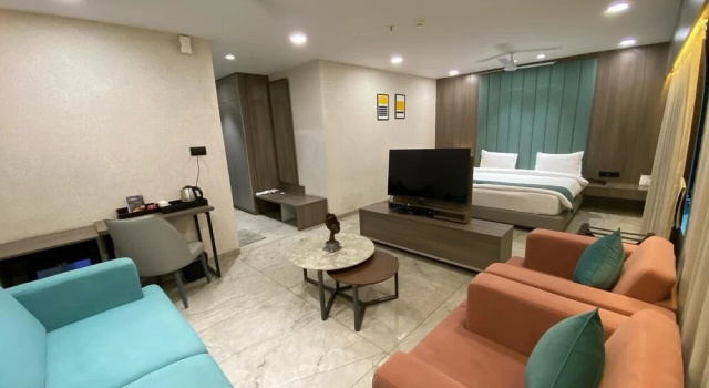 Люкс Lords Eco Inn Navsari