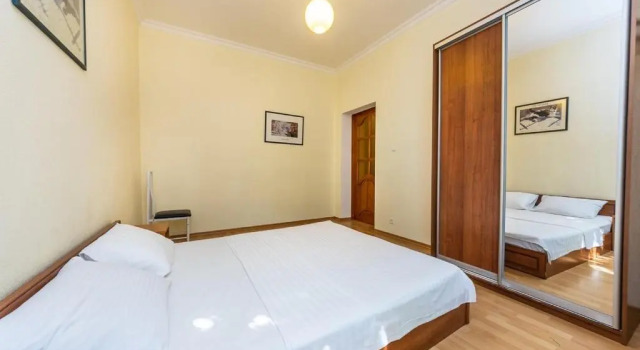 Alex Apartments near Independence Square - Kiev, Buchen Sie Ferienwohnung Apartments in Kyiv Region, Ferienwohnung