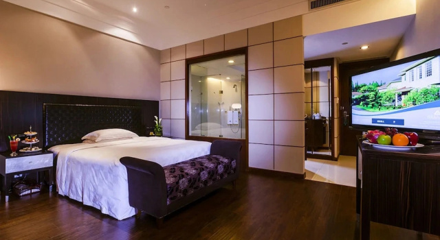 Двухместный номер Executive с красивым видом из окна Grand Skylight Gardens Hotel Shanghai