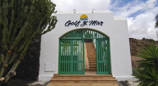 Golf y Mar Suites