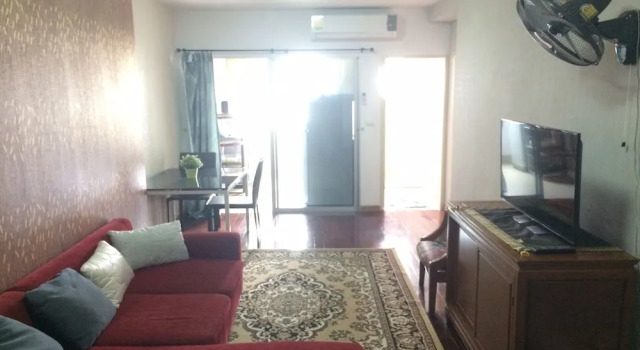 Апартаменты 1 Bedroom at Supalai Park Ekkamai Thonglor