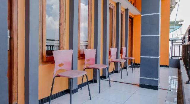 OYO 1351 Tanggulasi Resto & Residence Syariah