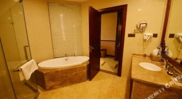 Люкс Deluxe Gongzhou Hotel