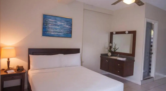 Двухместный номер Standard с видом на бассейн Hotel Roca Sunzal