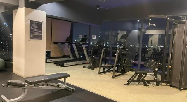 Staycation 1BR Servce Aprtmnt 2px allows 5px 23011, Забронировать Отель Кесон-Сити 