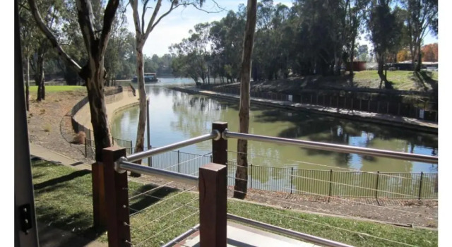 Номер Deluxe с 3 комнатами Discovery Parks - Maidens Inn Moama