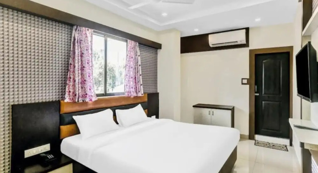 Номер Royal Goroomgo Swastik Premium Bhubaneswar