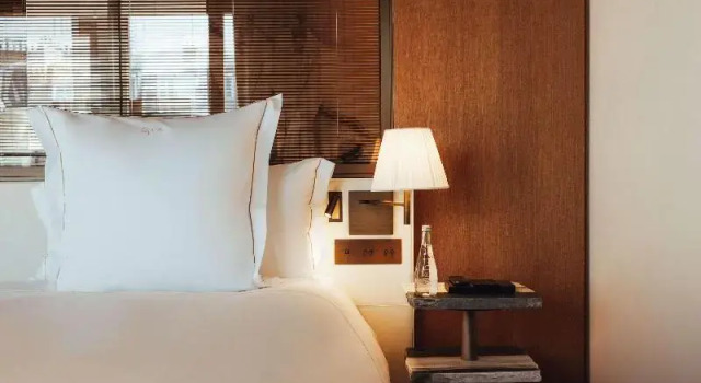 Двухместный полулюкс Hotel SAX Paris, LXR Hotels & Resorts