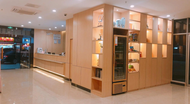 7 Days Premium·Guangzhou Dongxiaonan Subway Station, Rezervasyon Otel Guangdong otoparklı oteller, Otopark