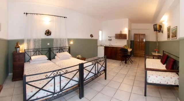 Студия с частичным видом на море Nostos Studios & Apartments