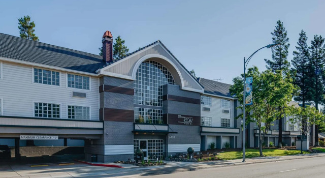 The Row Hotel, BW Signature Collection